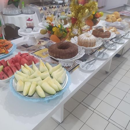 פוז דו איגואסו Ambassador Hotel מראה חיצוני תמונה
